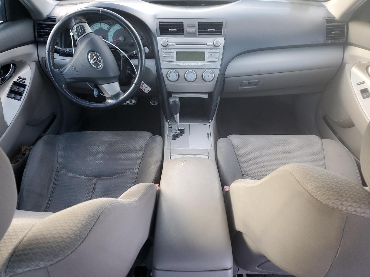 2010 Toyota Camry - Image 8