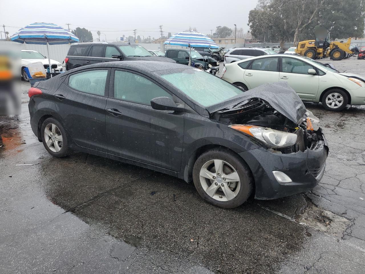 2013 Hyundai Elantra - Image 4
