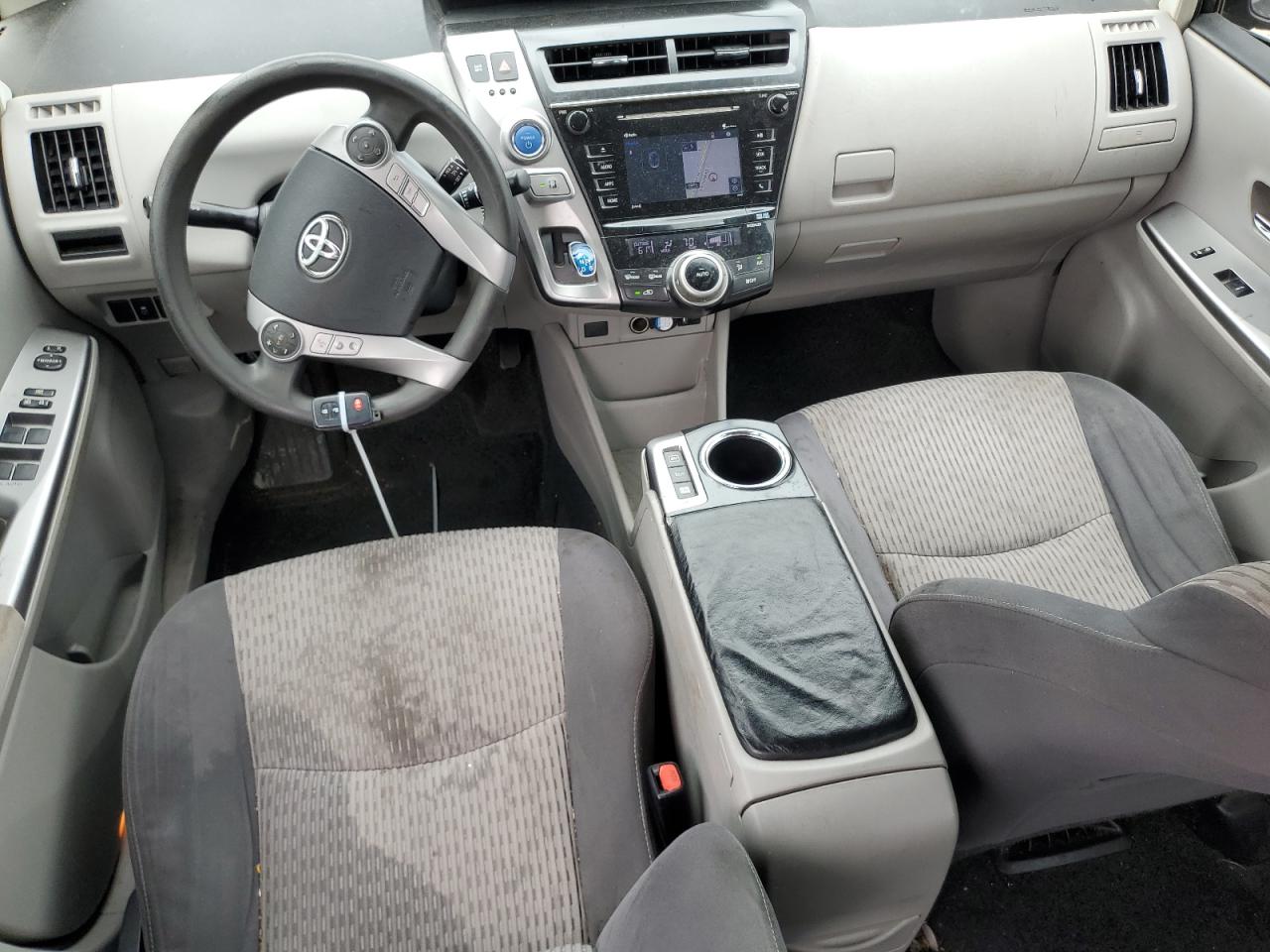 2016 Toyota Prius - Image 8