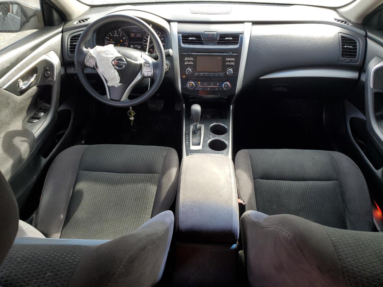 2014 Nissan Altima - Image 8