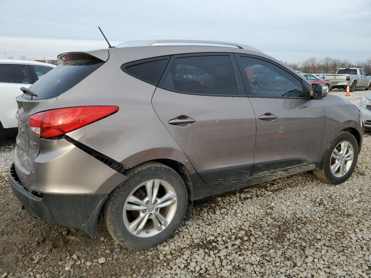 2012 Hyundai Tucson - Image 3