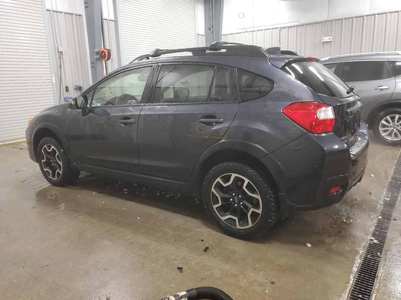 2016 Subaru XV - Image 2