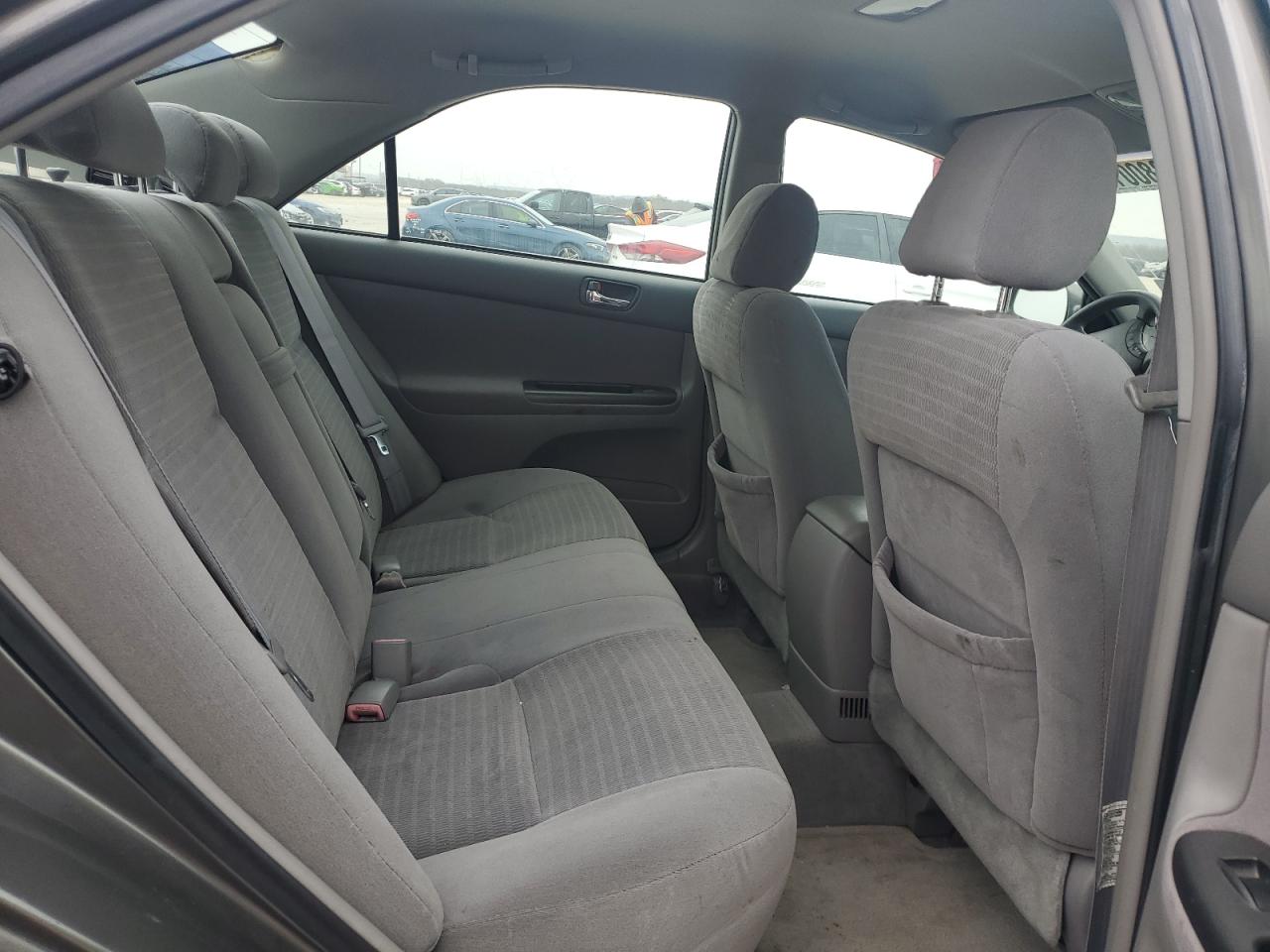 2005 Toyota Camry - Image 10