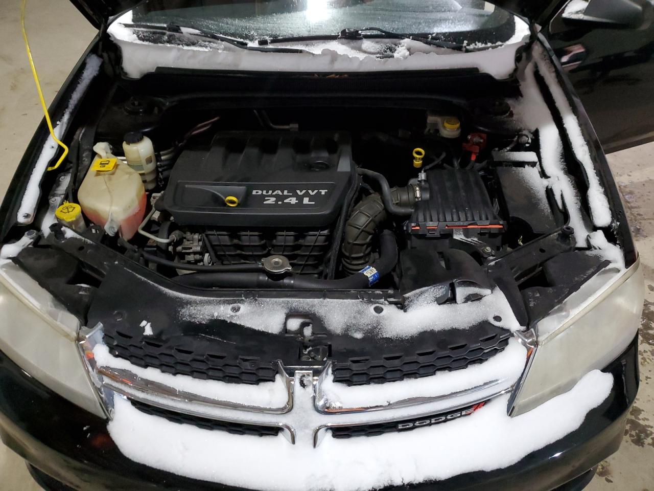 2013 Dodge Avenger - Image 11