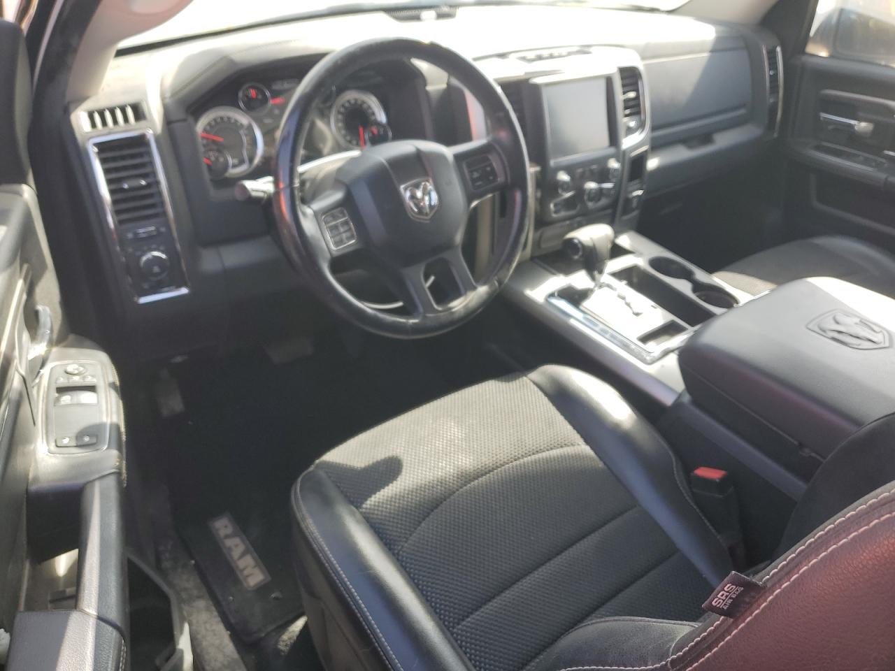 2013 RAM 1500 - Image 8