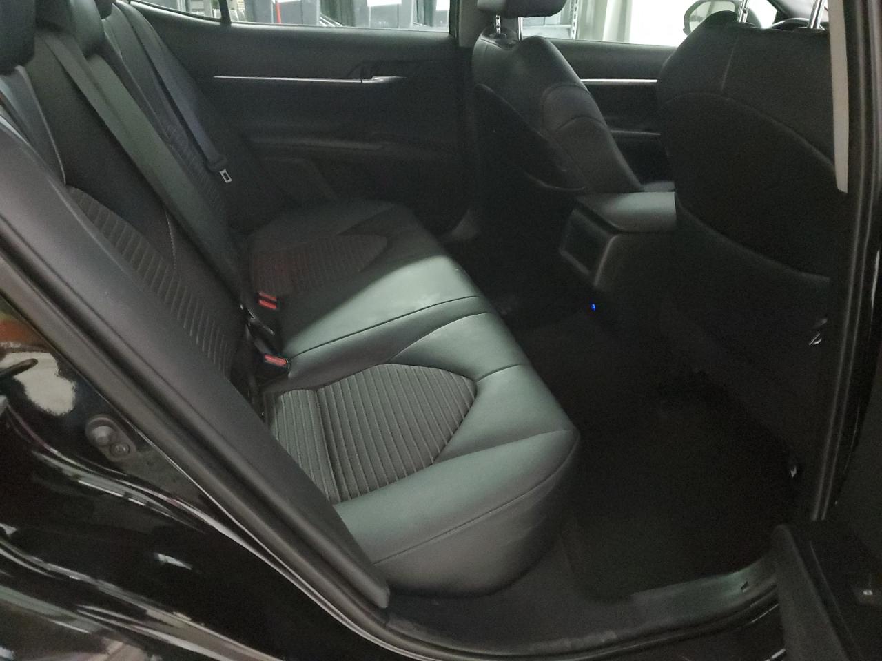 2020 Toyota Camry - Image 10