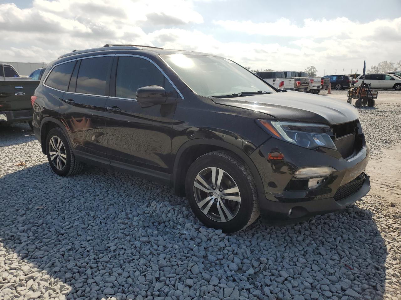 2016 Honda Pilot - Image 4