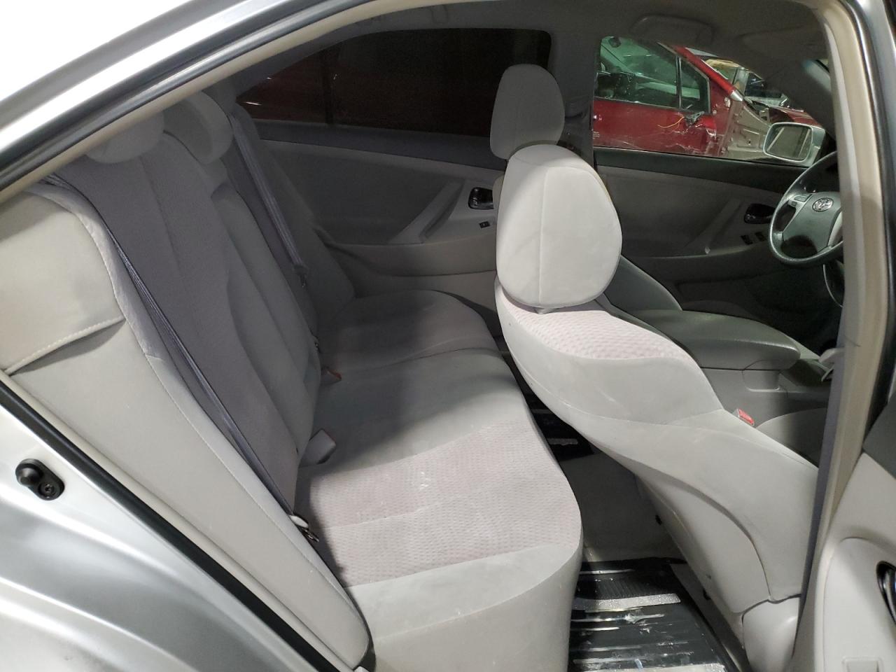 2010 Toyota Camry - Image 10
