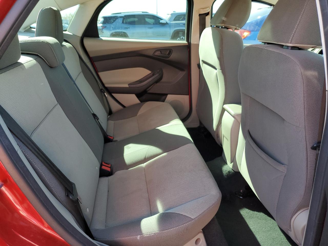 2012 Ford Focus - Image 11