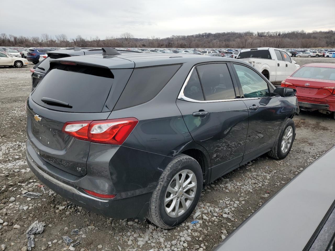 2GNAXJEV9J6254591 CHEVROLET EQUINOX 2018