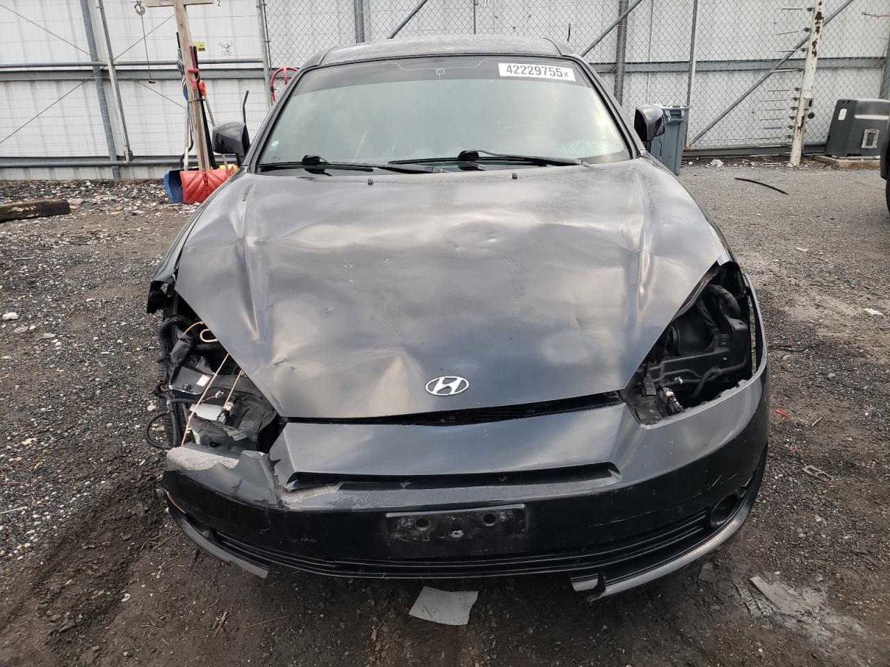 2008 Hyundai Tiburon - Image 5