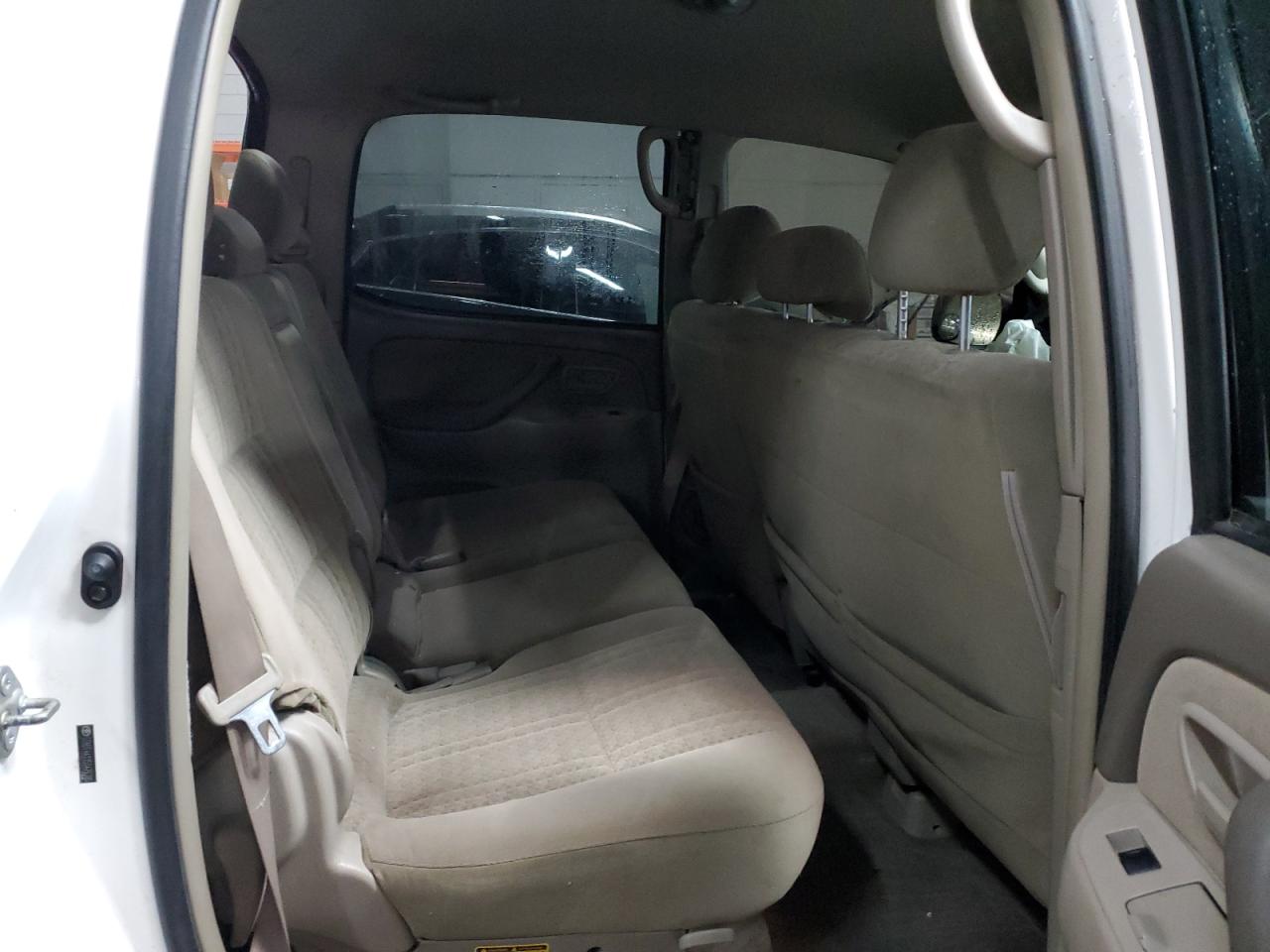 2005 Toyota Tundra - Image 10