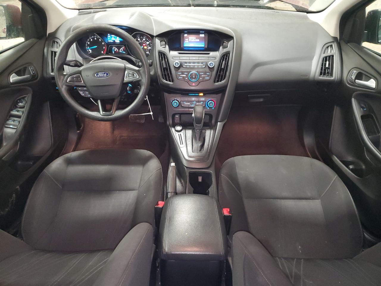 2017 Ford Focus - Image 8