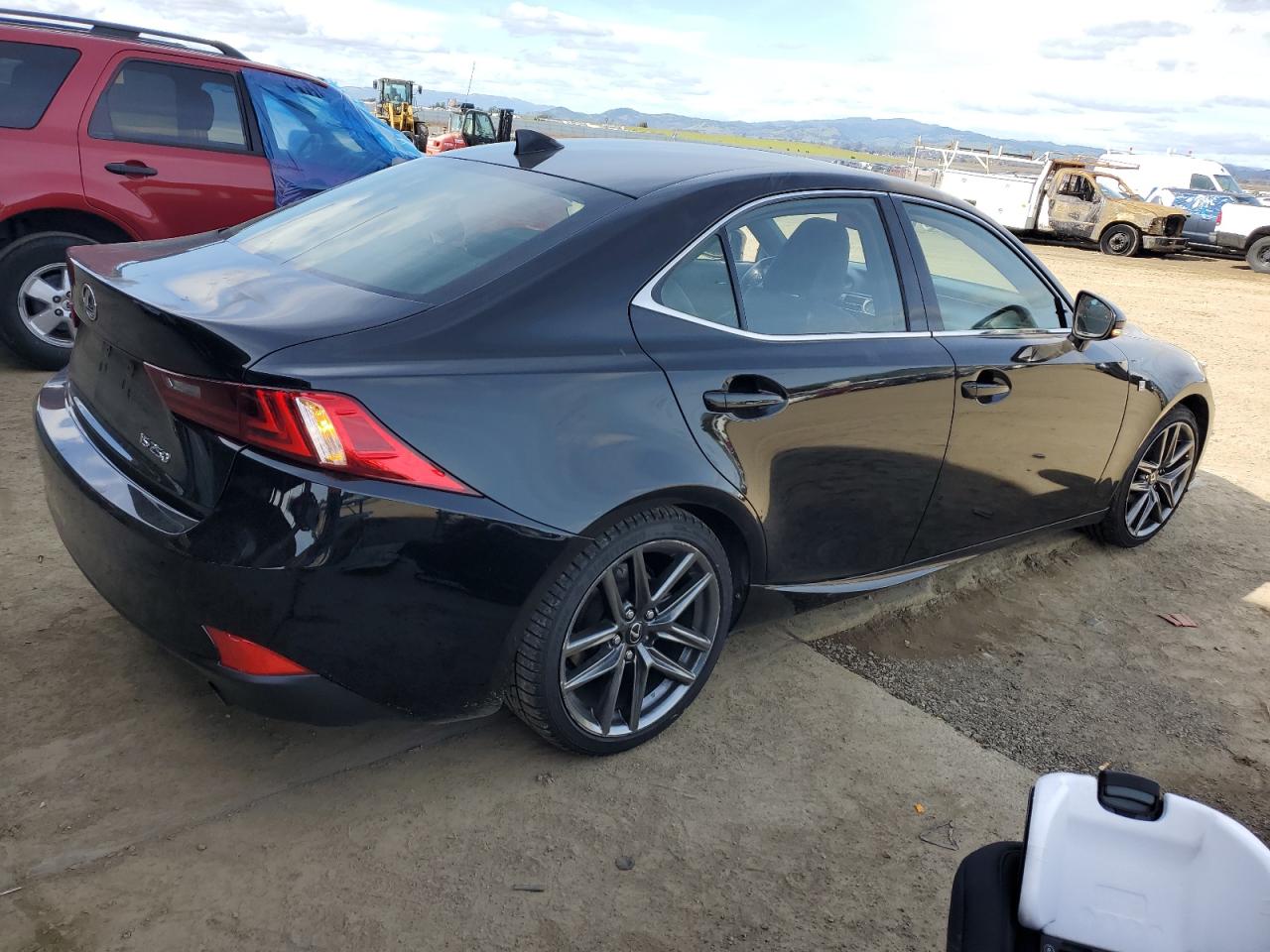 2014 Lexus IS - Image 3