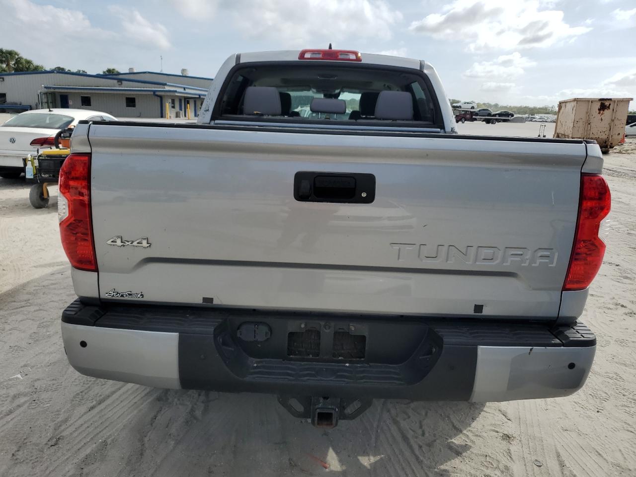 2020 Toyota Tundra - Image 6