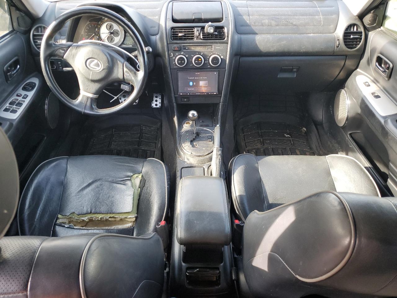 2005 Lexus IS - Image 8