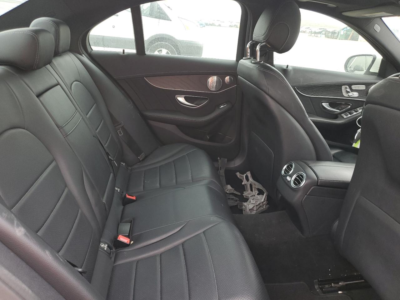2015 Mercedes-Benz C-klasse - Image 10