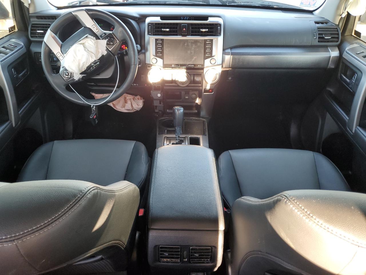 2021 Toyota 4Runner - Image 8