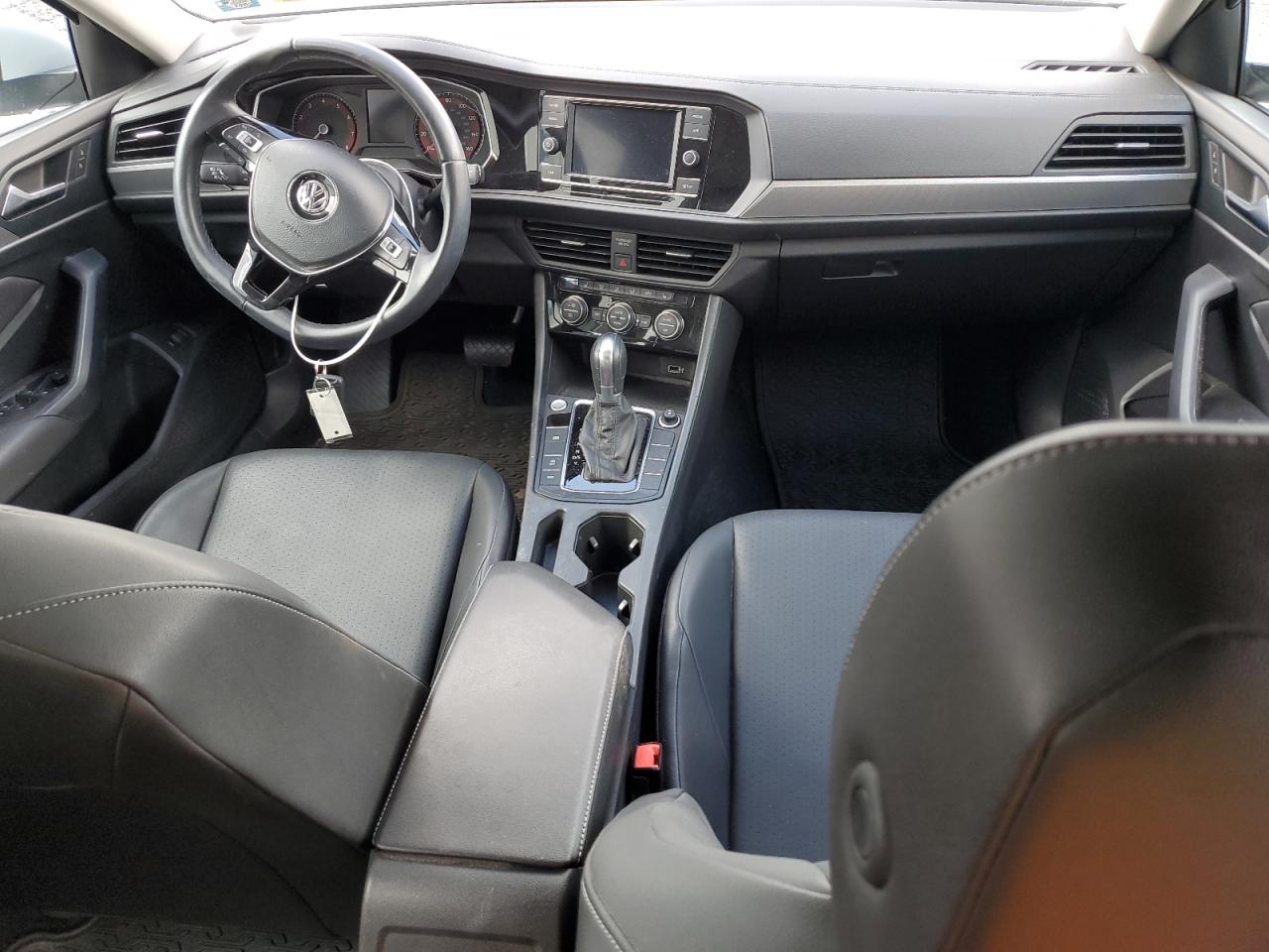 2019 Volkswagen Jetta - Image 8