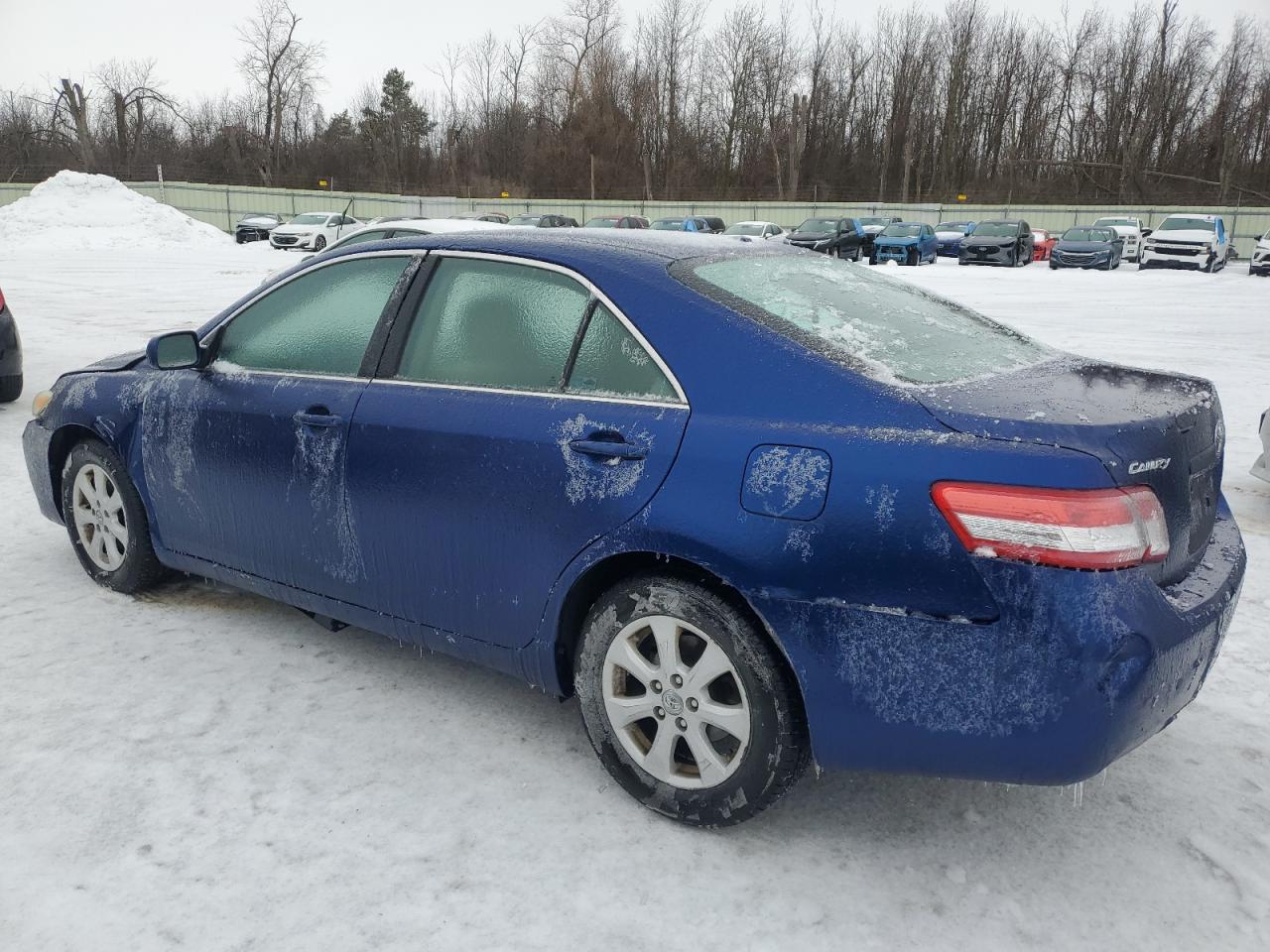 2011 Toyota Camry - Image 2