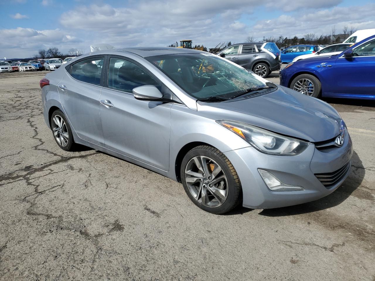 2015 Hyundai Elantra - Image 4