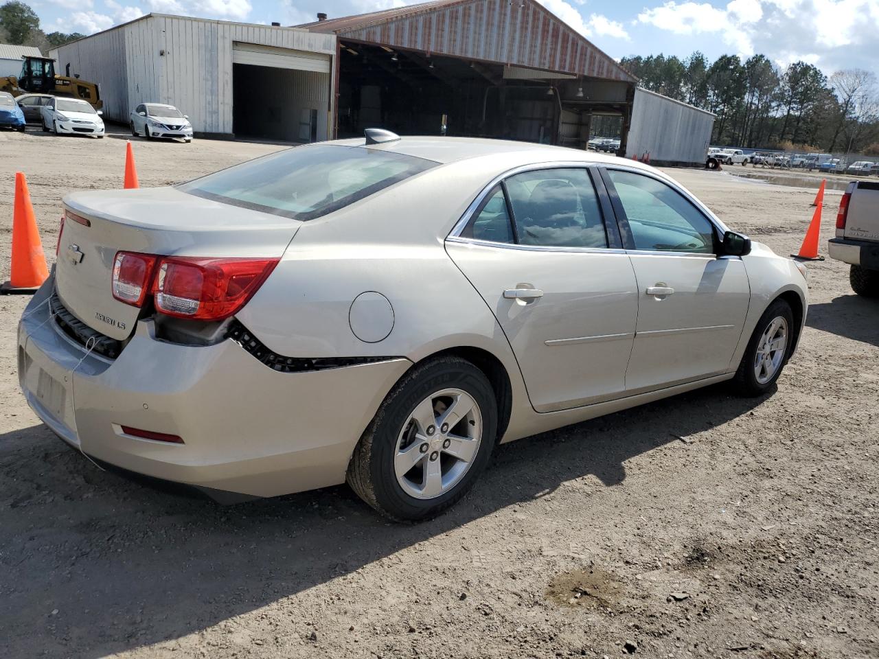 2015 Chevrolet Malibu - Image 3