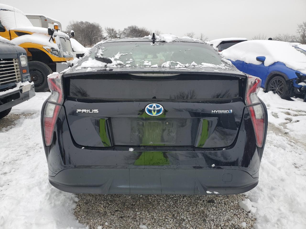 2016 Toyota Prius - Image 6