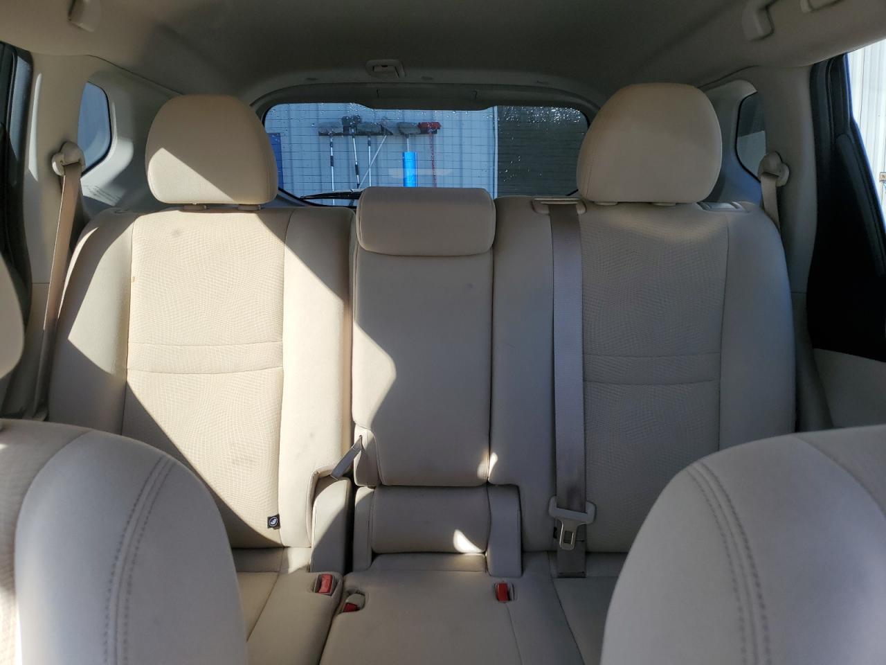 KNMAT2MT7GP638856 NISSAN ROGUE 2016