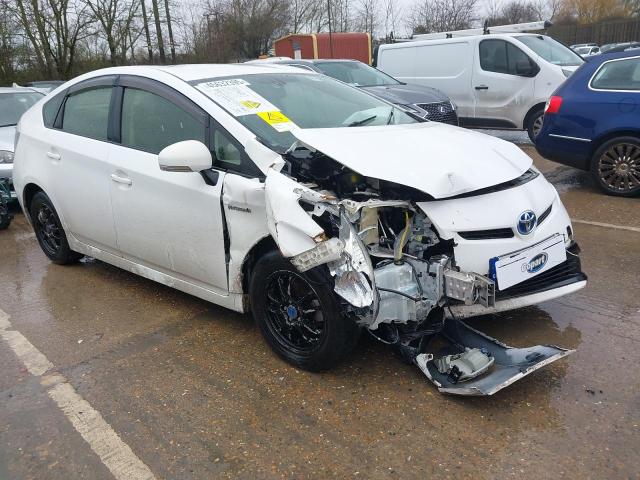 2014 TOYOTA PRIUS HYBRID 