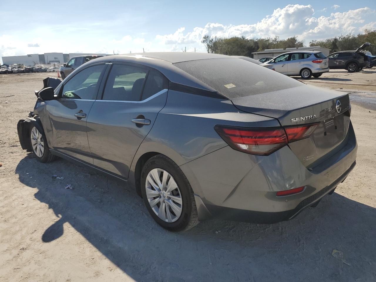 2021 Nissan Sentra - Image 2