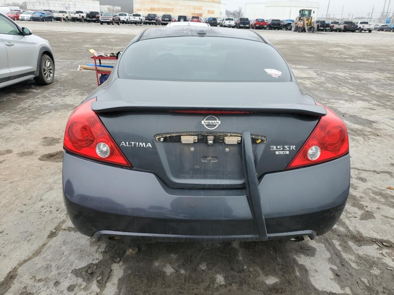 2011 Nissan Altima - Image 6