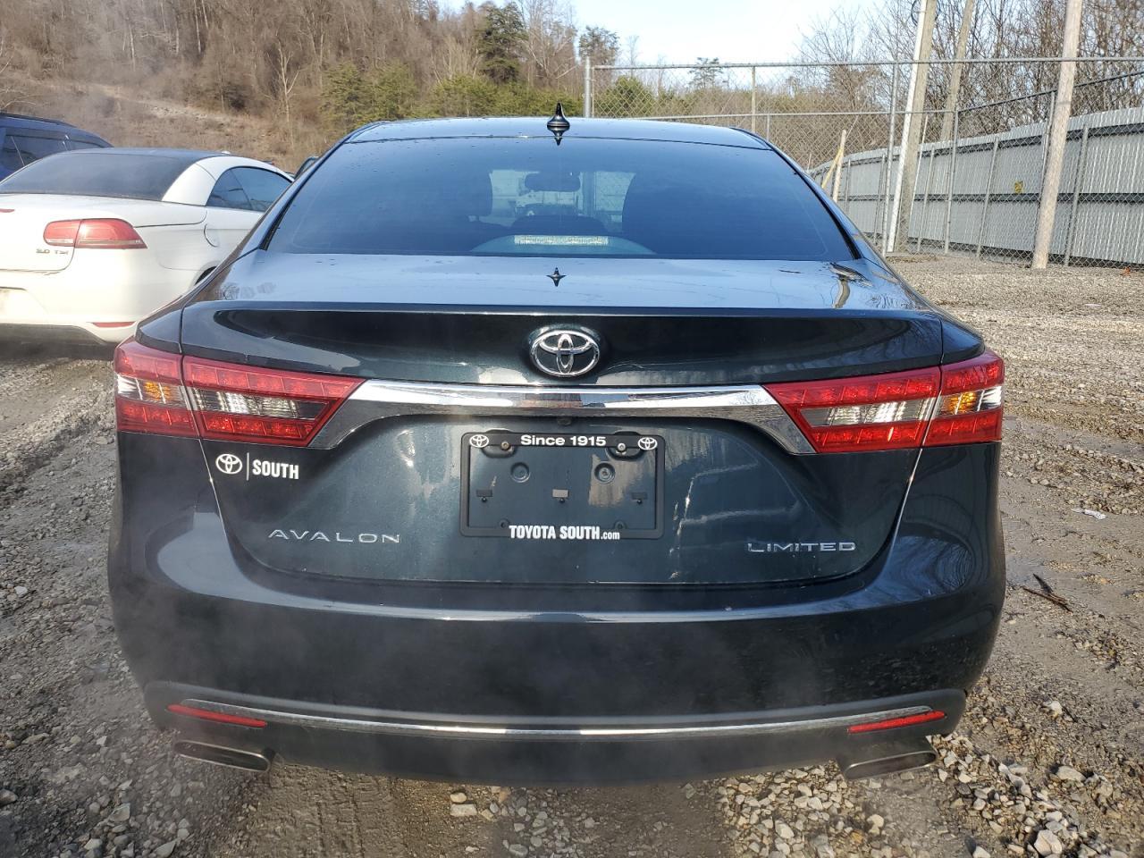 2018 Toyota Avalon - Image 6