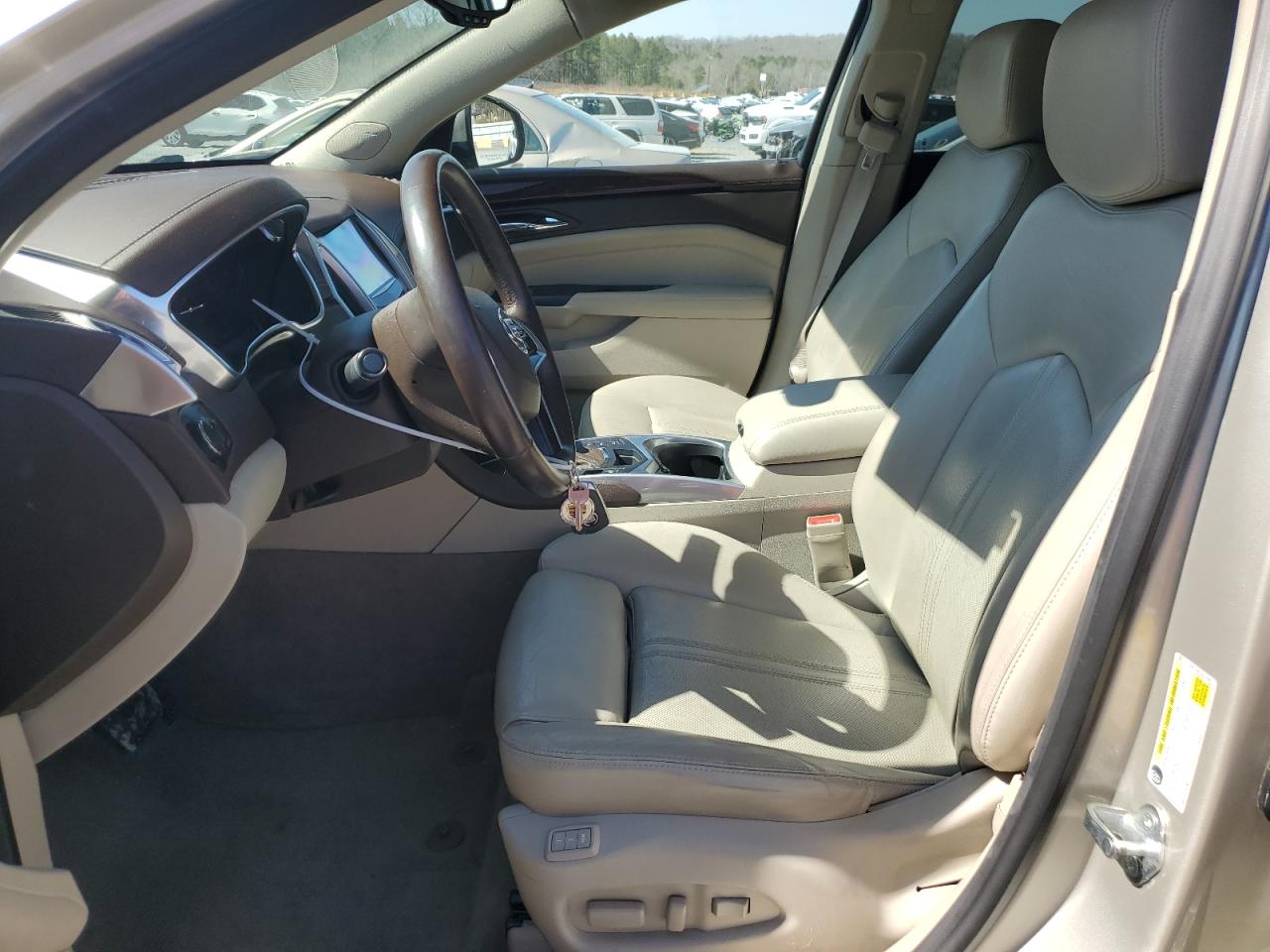 2015 Cadillac SRX - Image 7