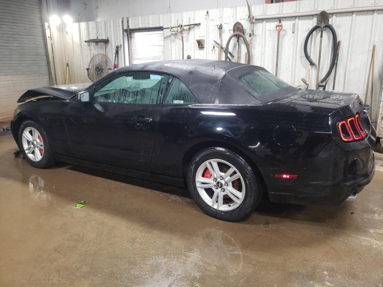 2014 Ford Mustang - Image 2