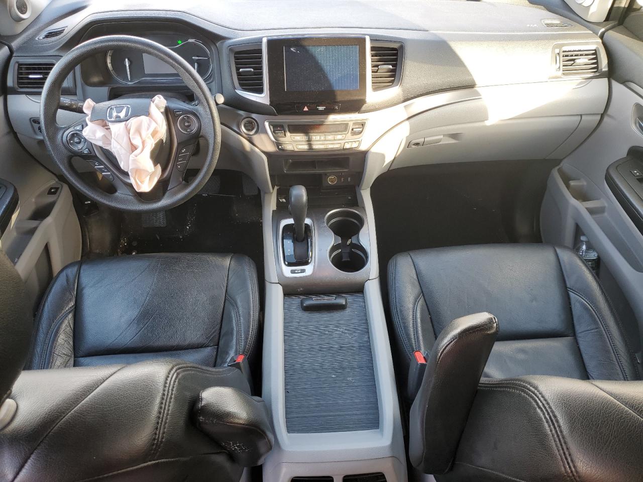 2016 Honda Pilot - Image 8