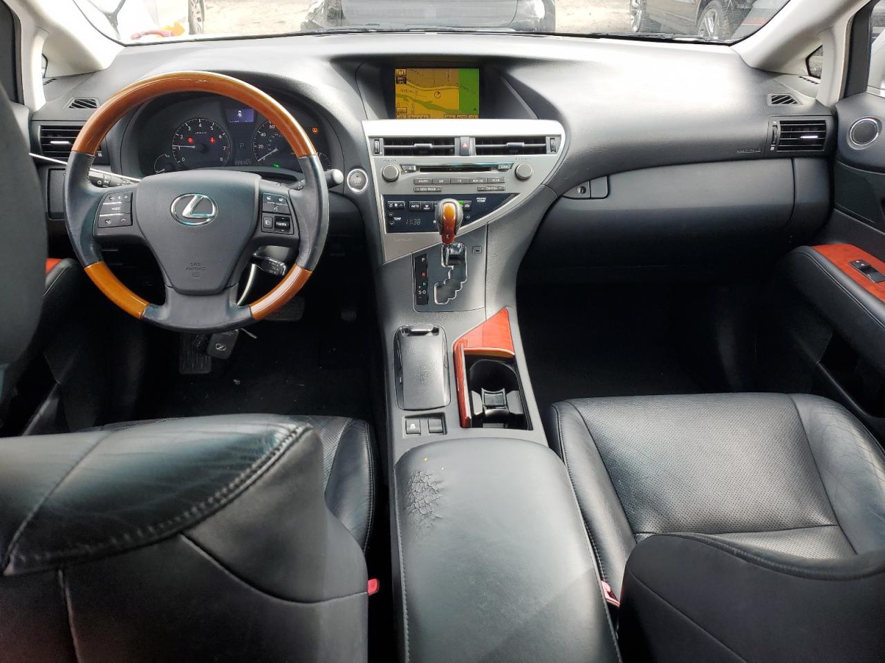 2010 Lexus RX - Image 8