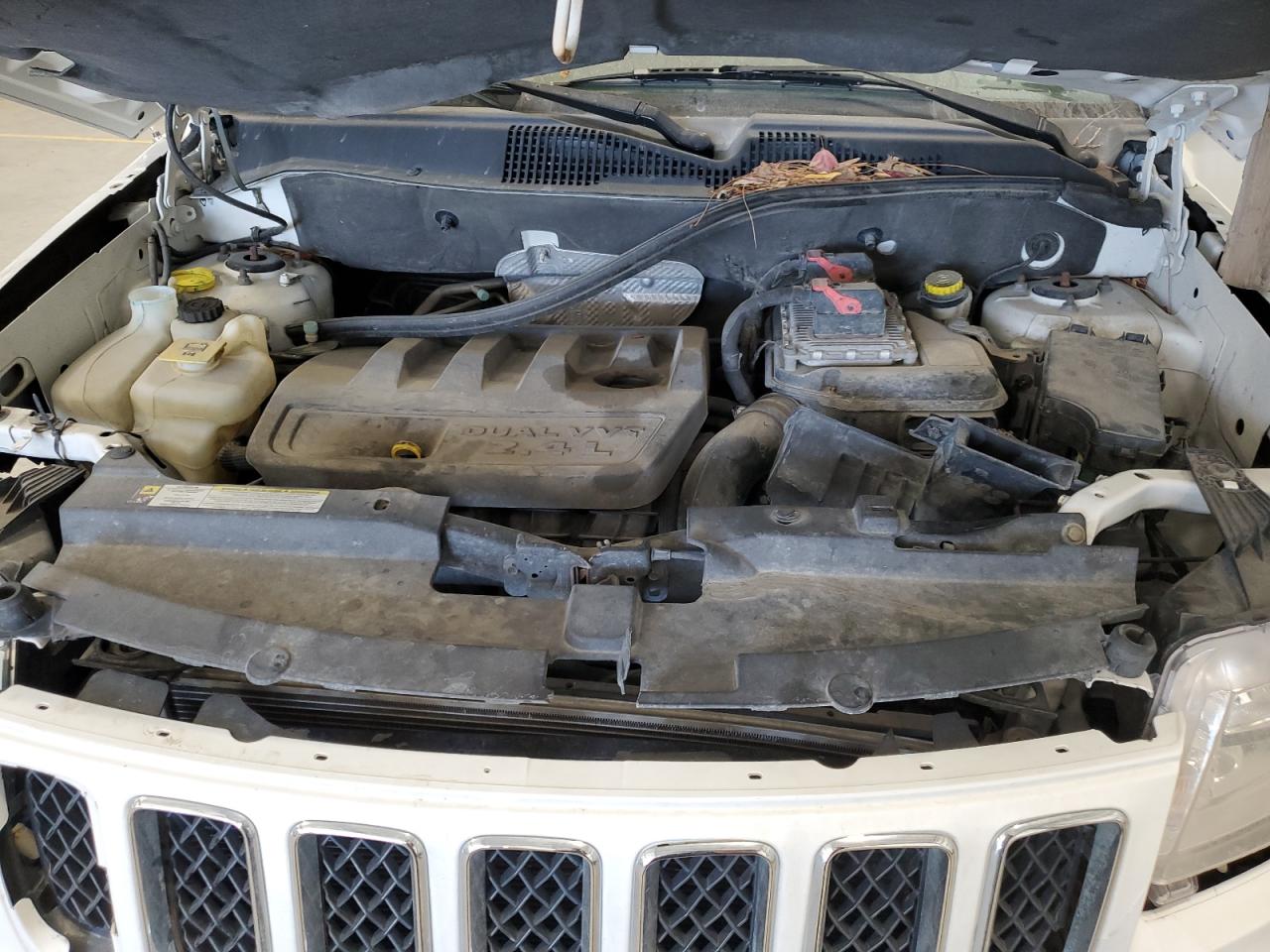 2011 Jeep Compass - Image 12