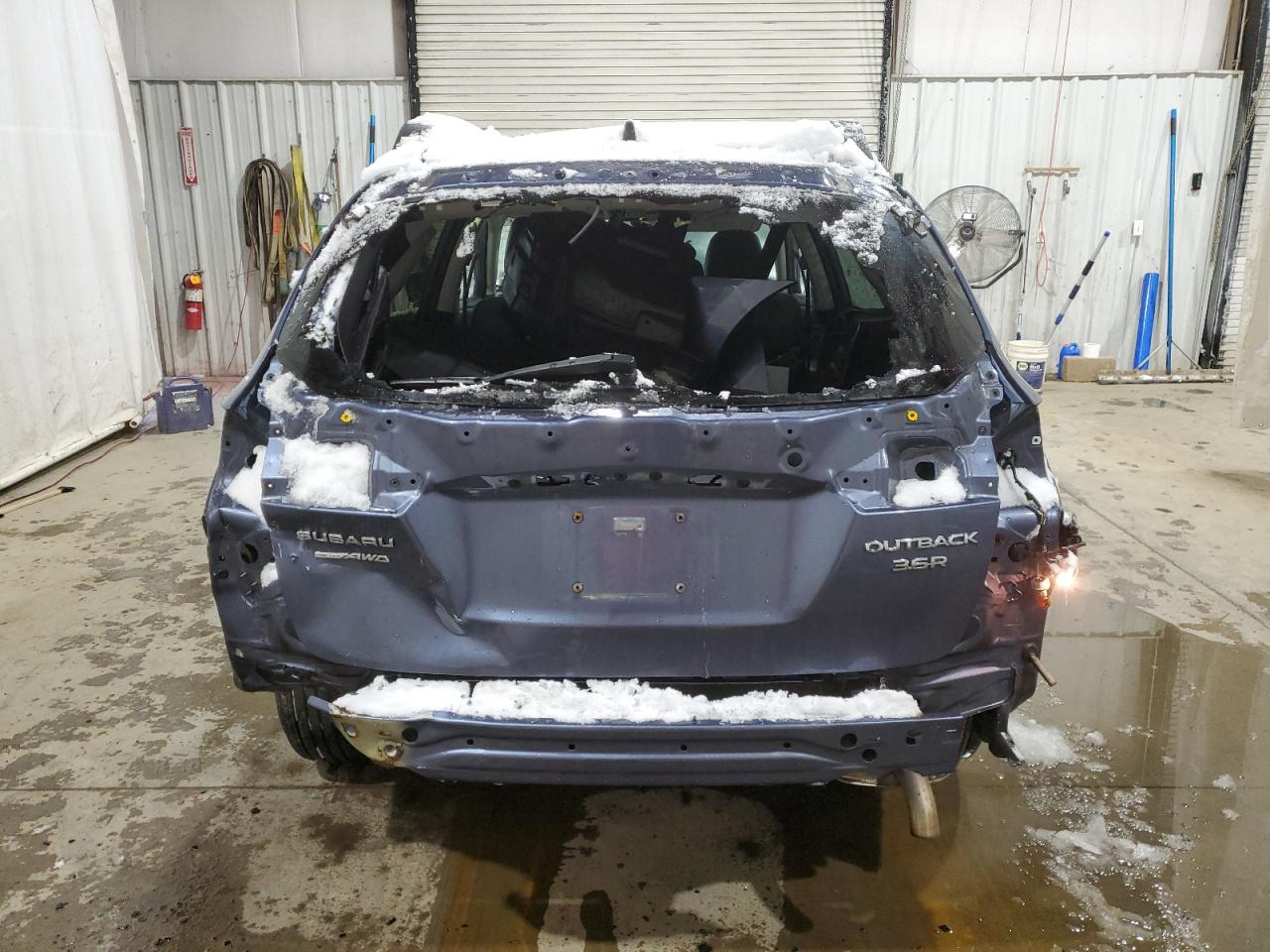 2017 Subaru Outback - Image 6