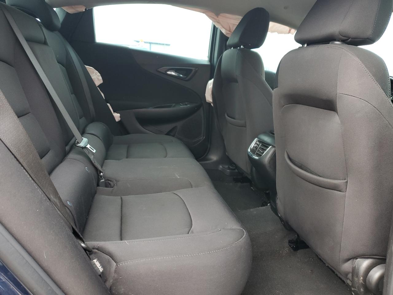 2021 Chevrolet Malibu - Image 11