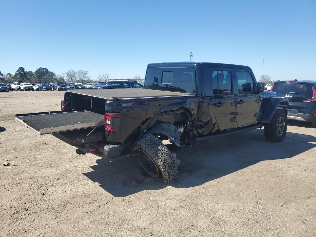 2020 Jeep Gladiator - Image 3