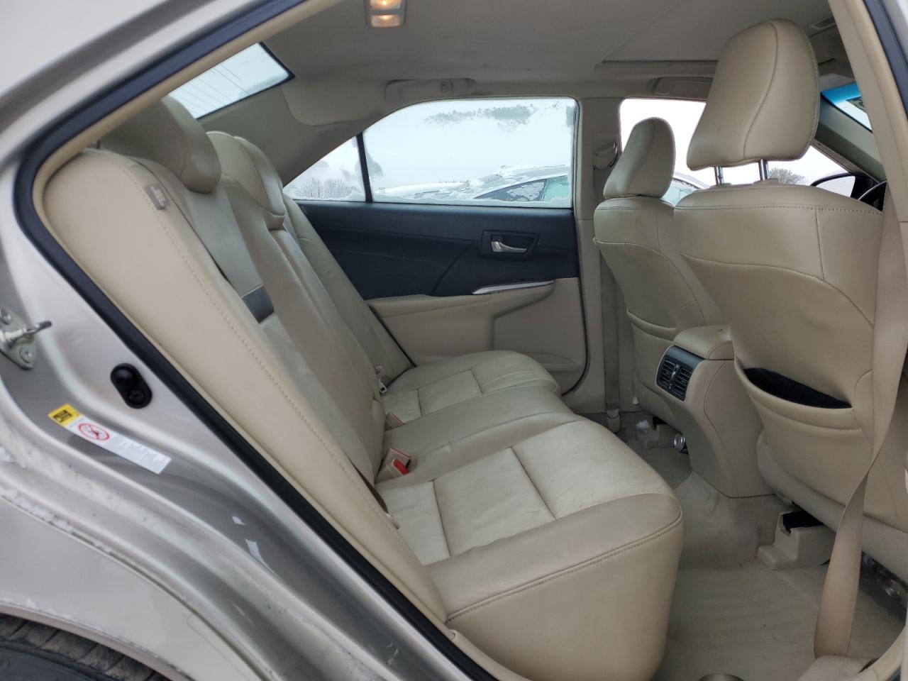 2013 Toyota Camry - Image 10