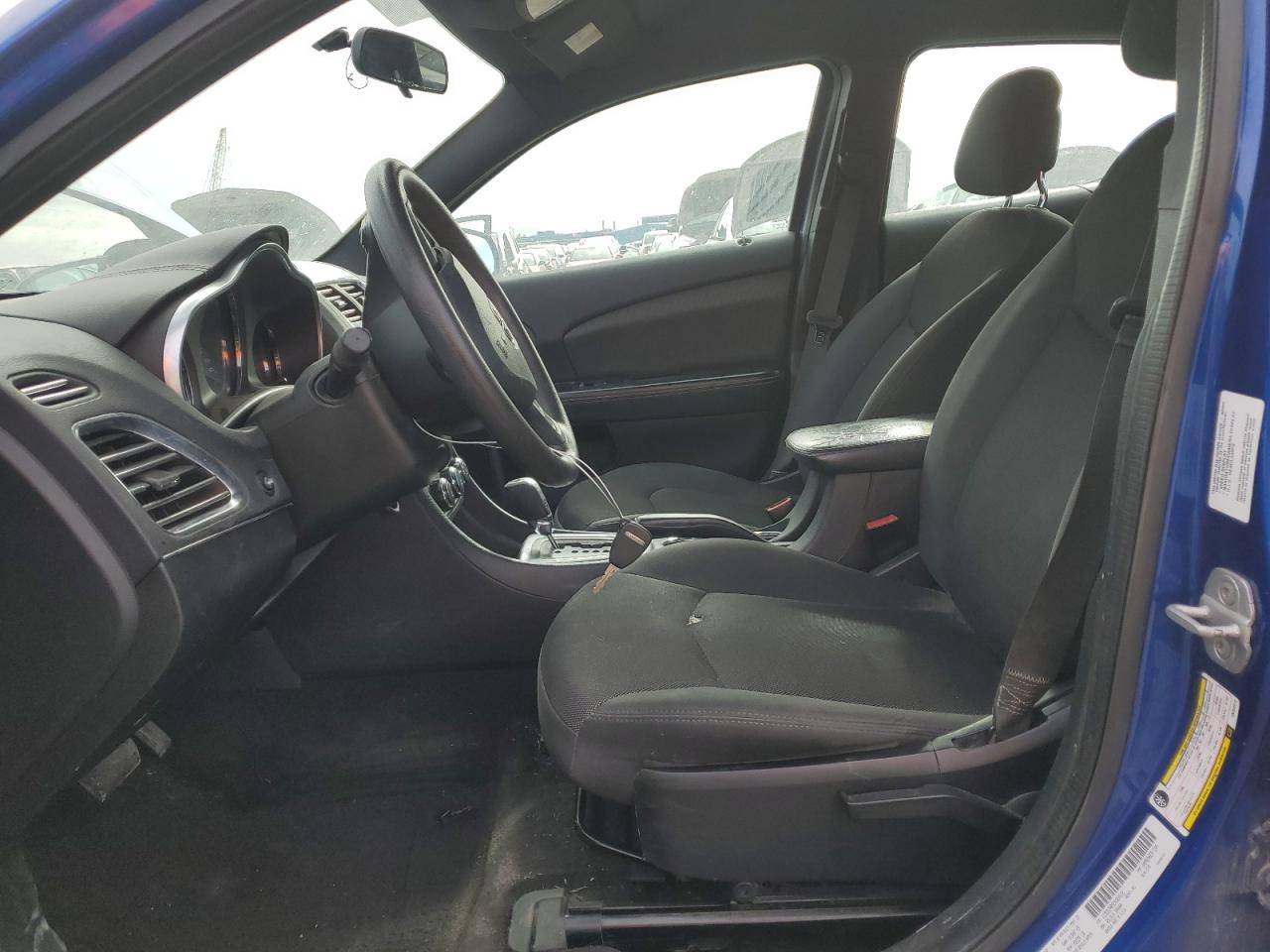 2012 Dodge Avenger - Image 7
