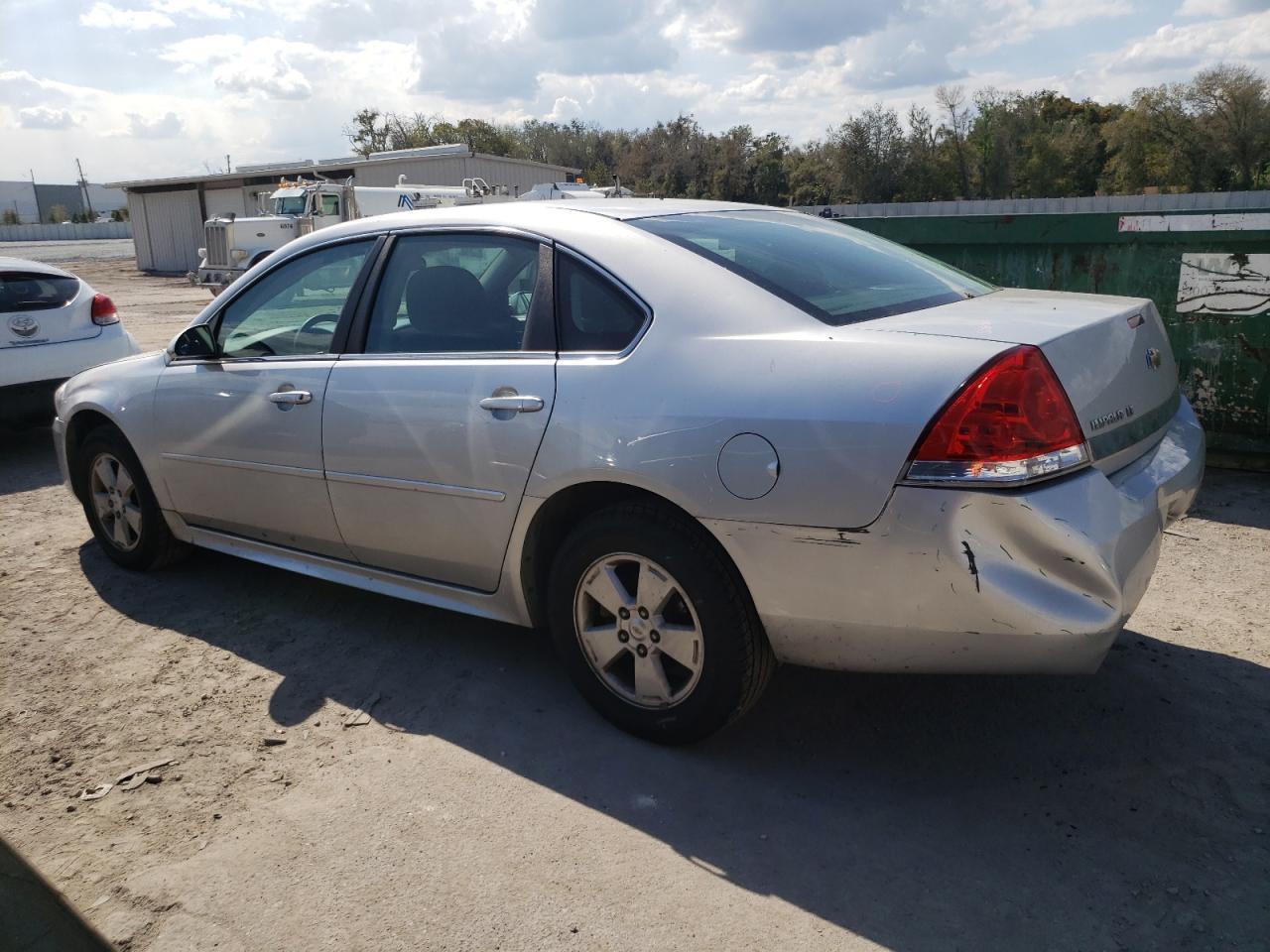 2011 Chevrolet Impala - Image 2