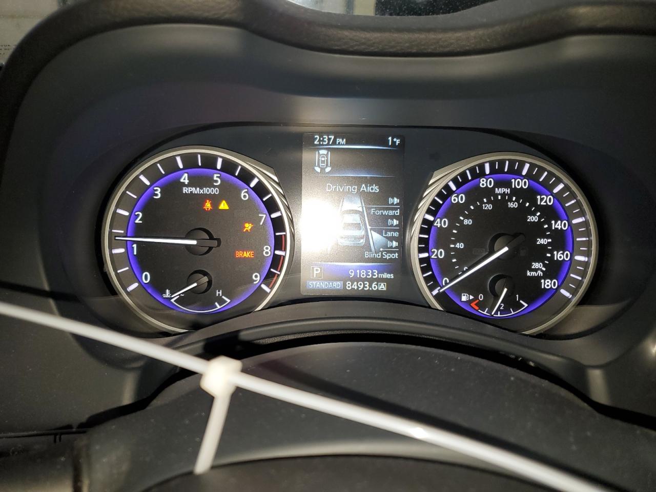 2015 Infiniti Q50 - Image 9