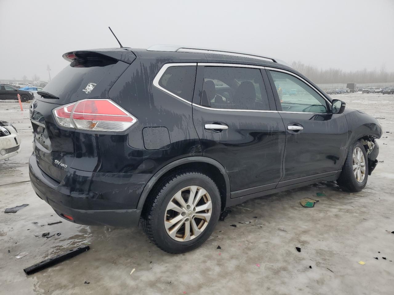 2015 Nissan Rogue - Image 3