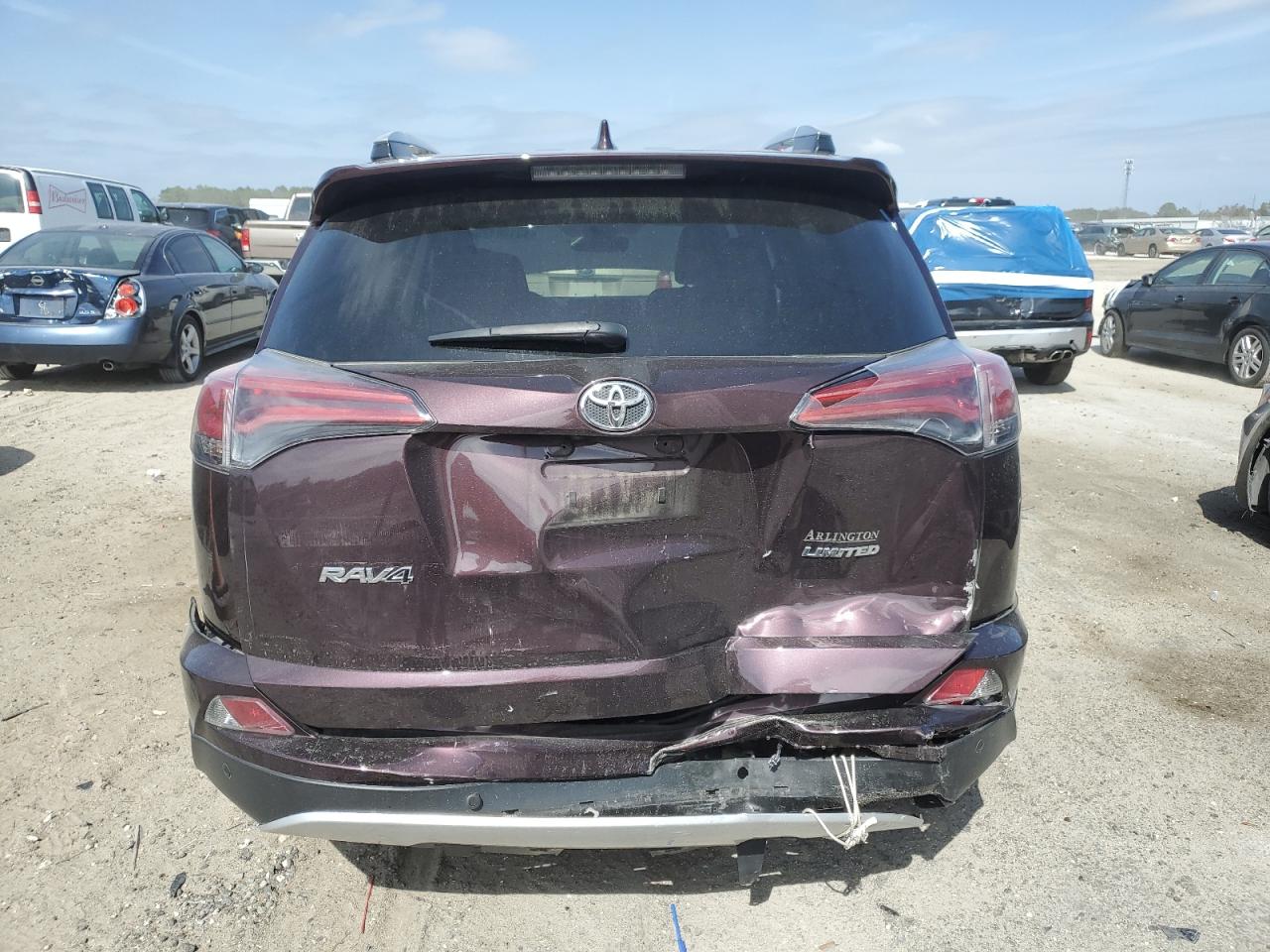 2016 Toyota RAV 4 - Image 6