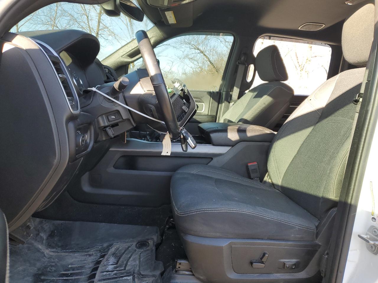 2022 RAM 2500 - Image 7