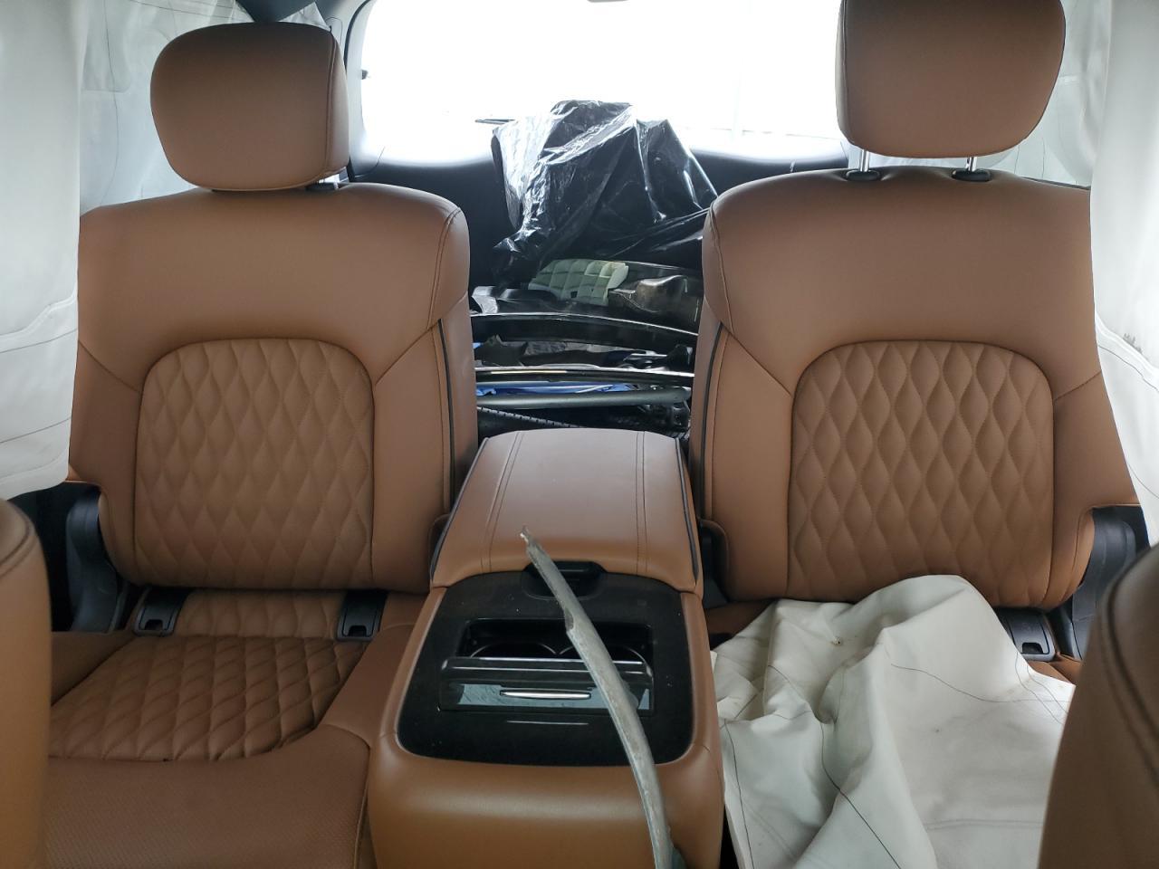 2024 Infiniti QX80 - Image 10