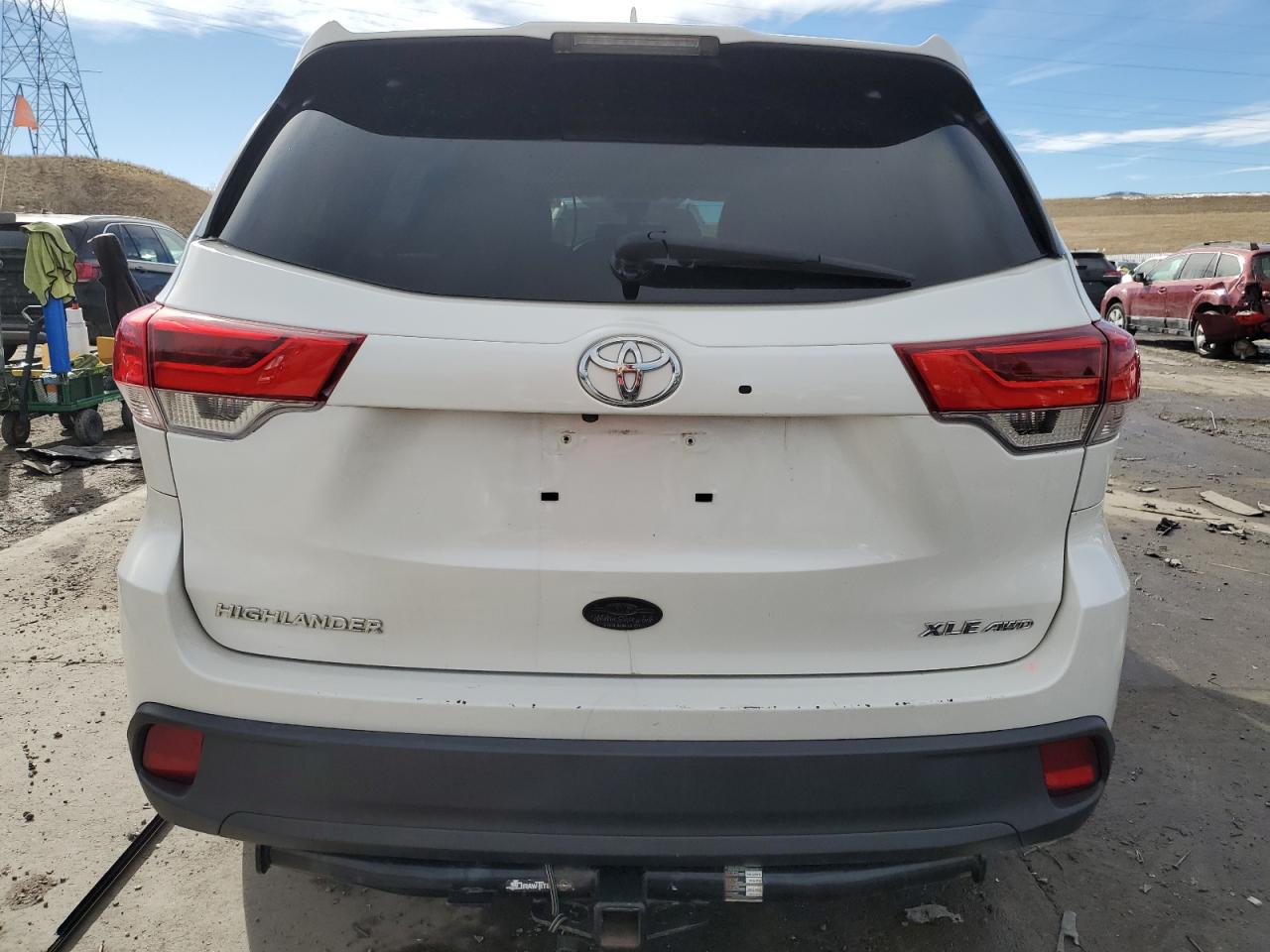 2018 Toyota Highlander - Image 6