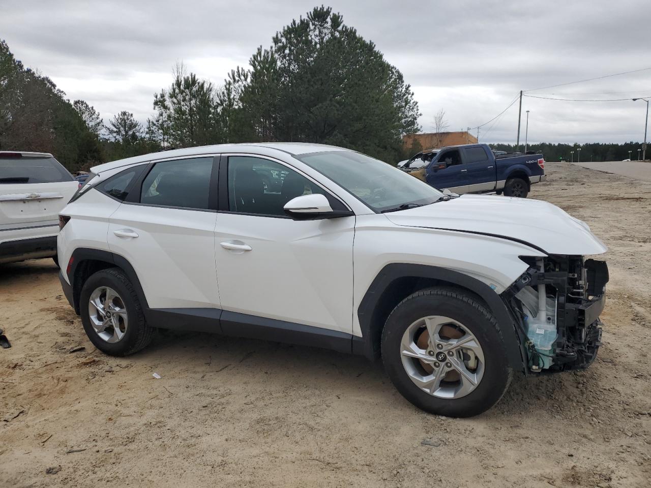 2022 Hyundai Tucson - Image 4